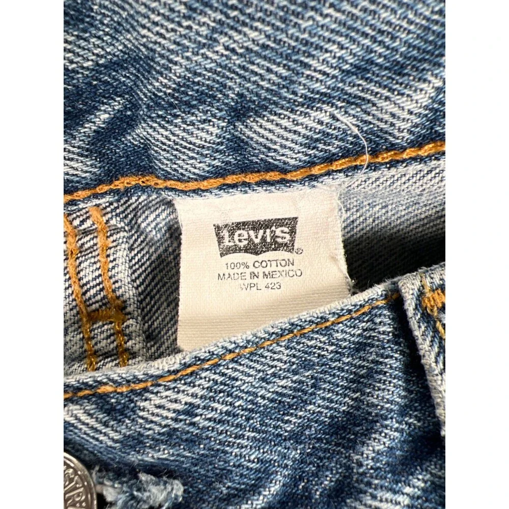 Levi's Men's Light Wash 501 Original Fit Button Fly Denim Jeans - 38x30